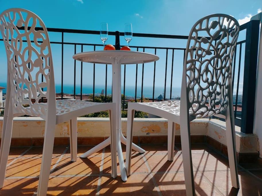 Private Pool 'Villa Vibe Tenerife' Sunset & Ocean View Chayofa المظهر الخارجي الصورة