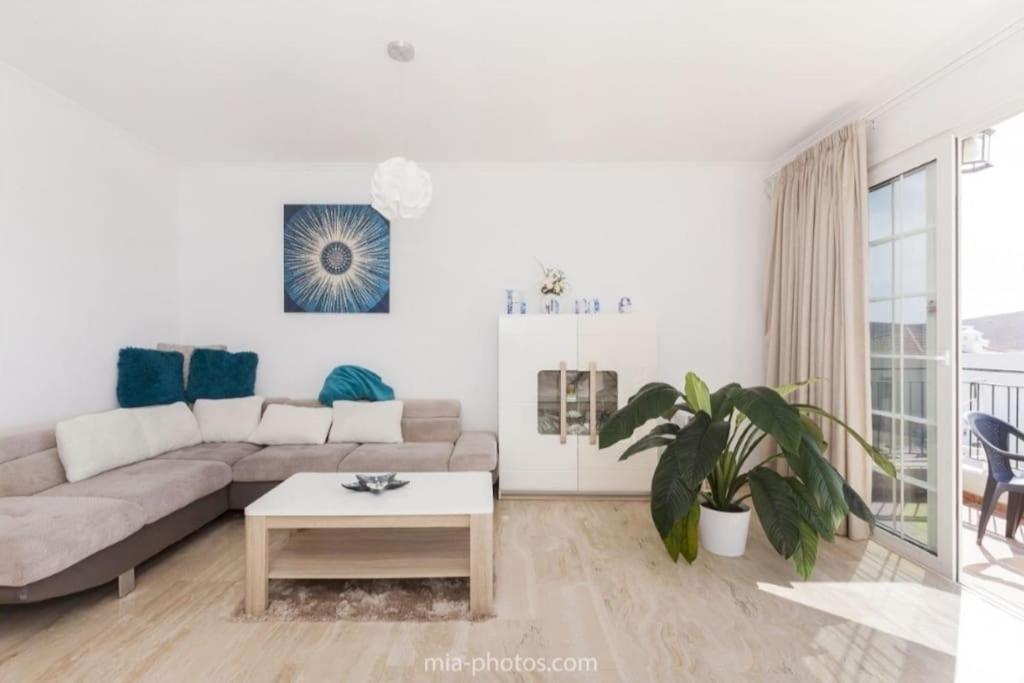 Private Pool 'Villa Vibe Tenerife' Sunset & Ocean View Chayofa المظهر الخارجي الصورة